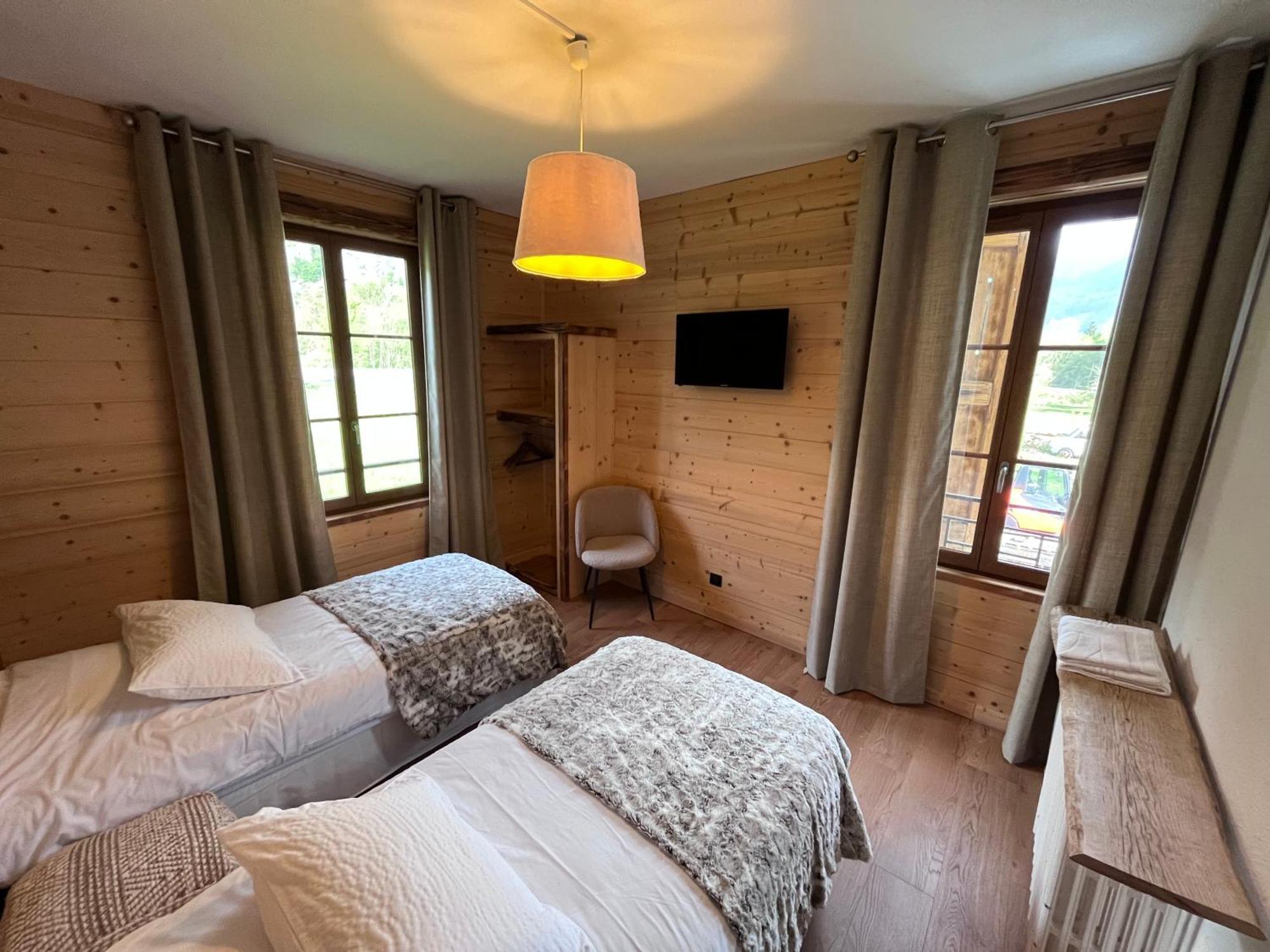 Bo Lodge Le Bourg-d'Oisans Exterior photo